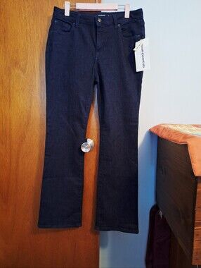Amazon Essentials NWT Dark Wash Boot Cut Jeans Women's Suze 12 Short